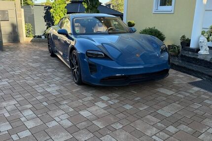 Porsche Taycan 35.400 km 69.700 &euro; Pforzheim 75173