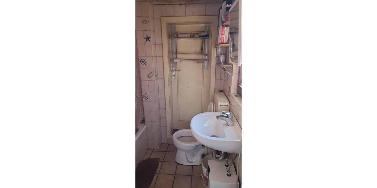 Etagenwohnung Straubenhardt Feldrennach - 9 Zimmer, 188 m&sup2;, 385.000&euro; | Angebot:26293087