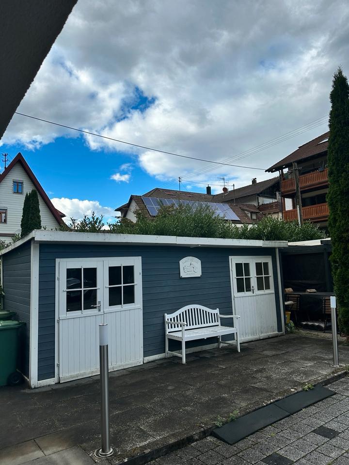 Freistehendes Einfamilienhaus mit EinliegerWohnung am Waldrand
