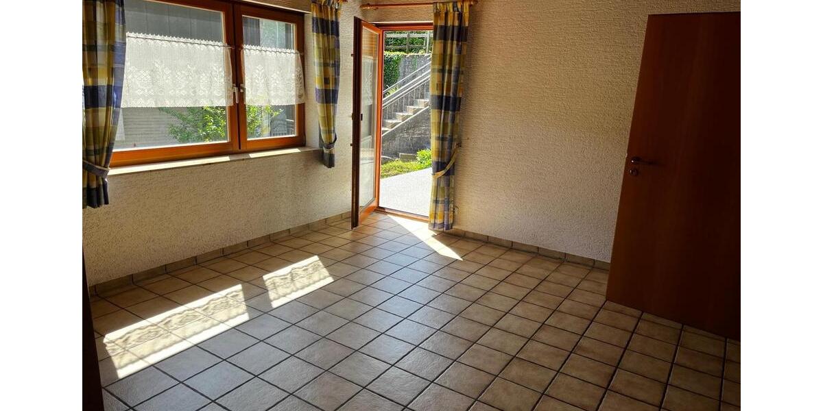 Doppelhaushälfte Wildberg - 10 Zimmer, 277 m&sup2;, 460.000&euro; | Angebot:27122759