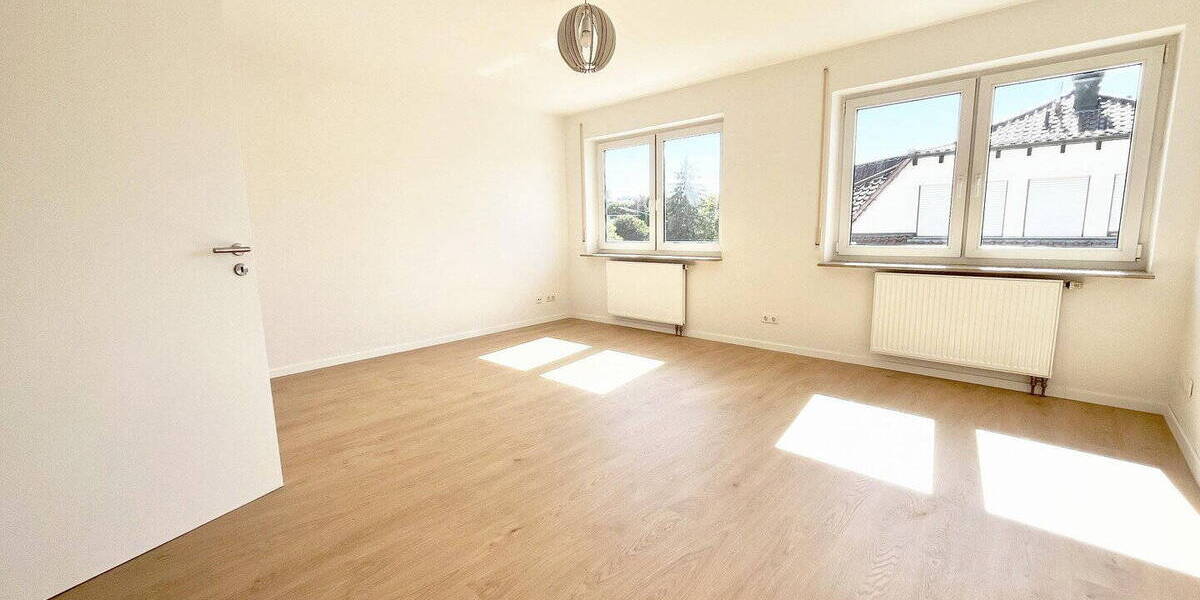 Etagenwohnung Pforzheim Südweststadt - 3 Zimmer, 103 m&sup2;, 1.190&euro; | Angebot:26868779