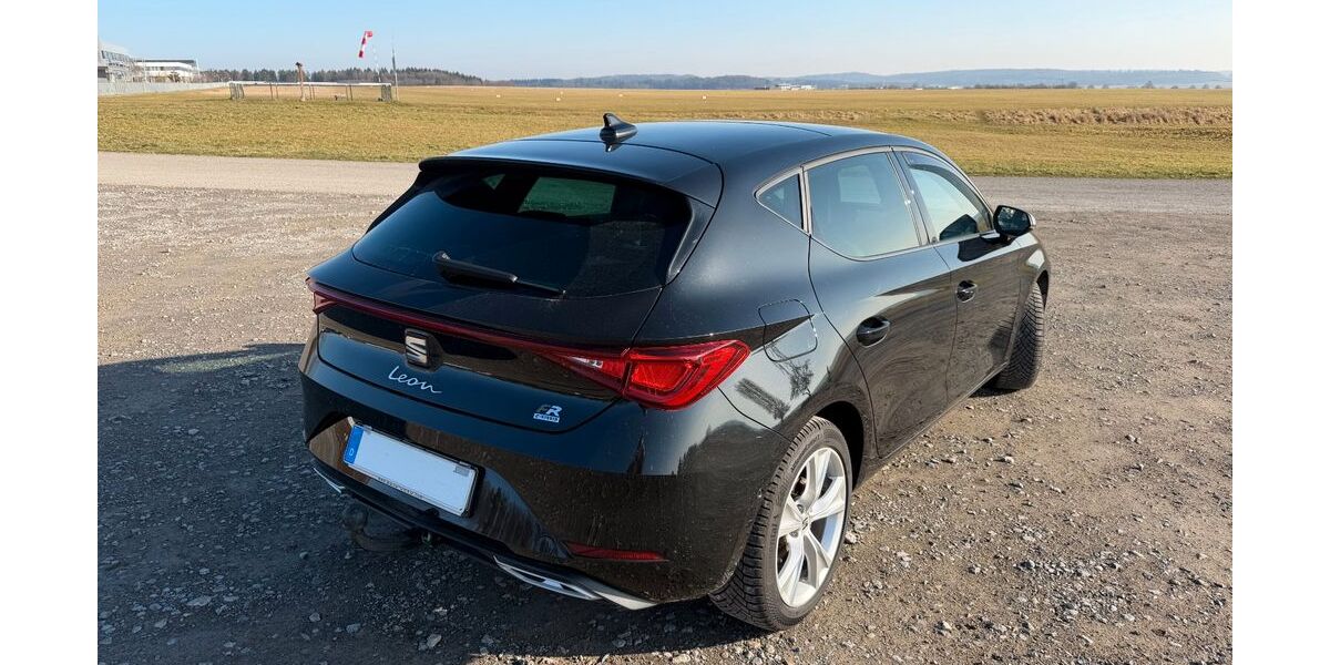 Seat Leon 58.000 km 16.999 &euro; Renningen 71272