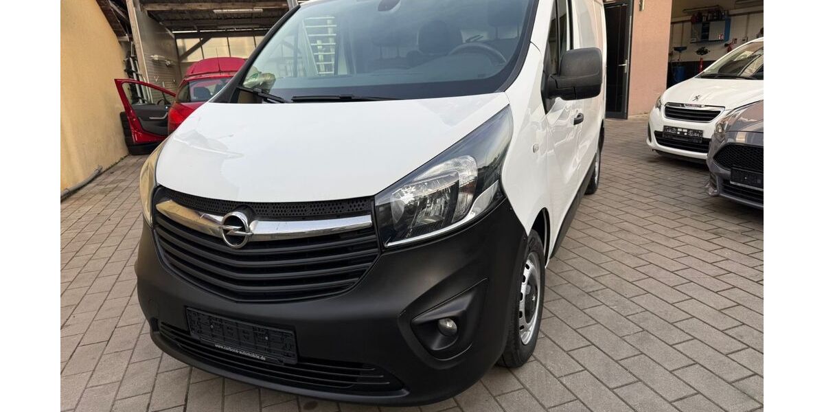 Opel Vivaro 269.000 km 6.499 &euro; Malsch 76316