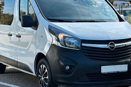 Opel Vivaro 124.000 km 19.995 € Bruchsal-Helmsheim 76646