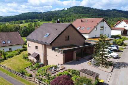 Haus Sachsenheim - 6 Zimmer, 177 m&sup2;, 449.000&euro; | Angebot:26627564