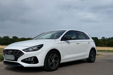 Hyundai i30 66.000 km 13.000 &euro; Karlsruhe 76149