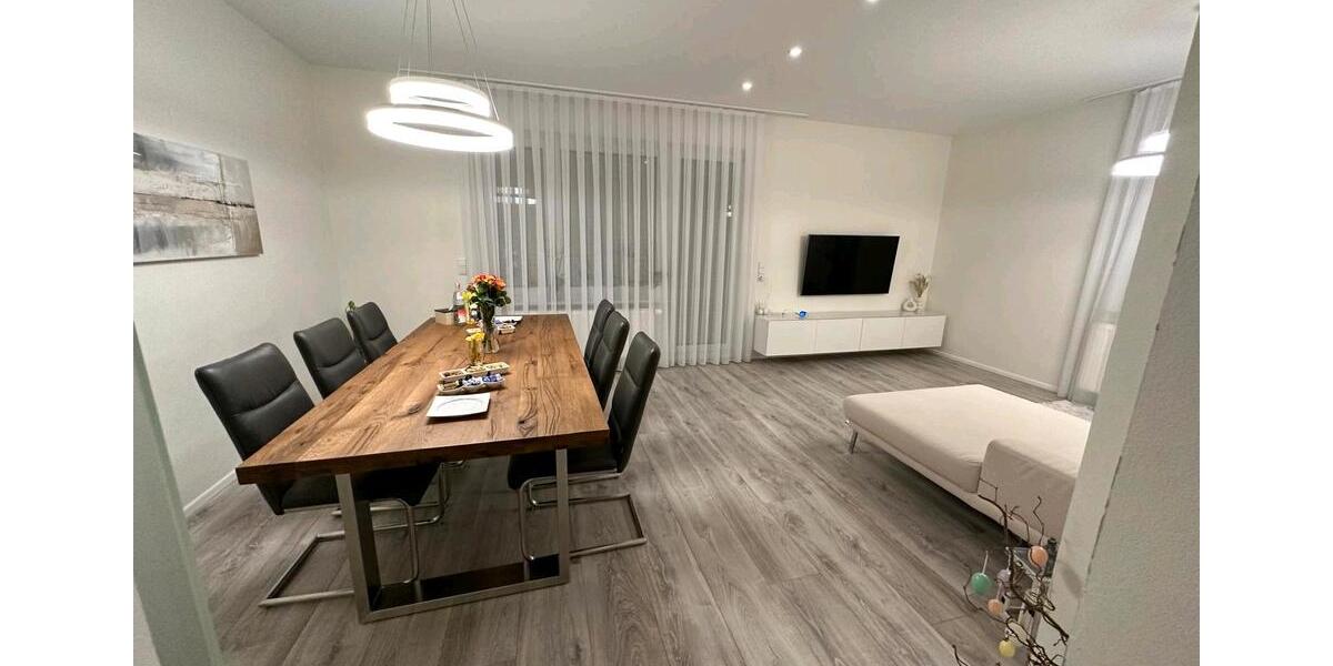 Mehrfamilienhaus, Wohnhaus Ditzingen - 11 Zimmer, 250 m&sup2;, 1.125.000&euro; | Angebot:26414846