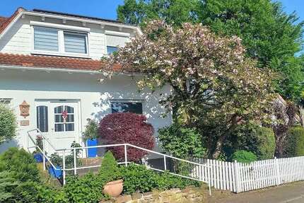 Haus zum Kaufen in Ettlingen-Schluttenbach 660.000 € 170 m² 5 zimmer