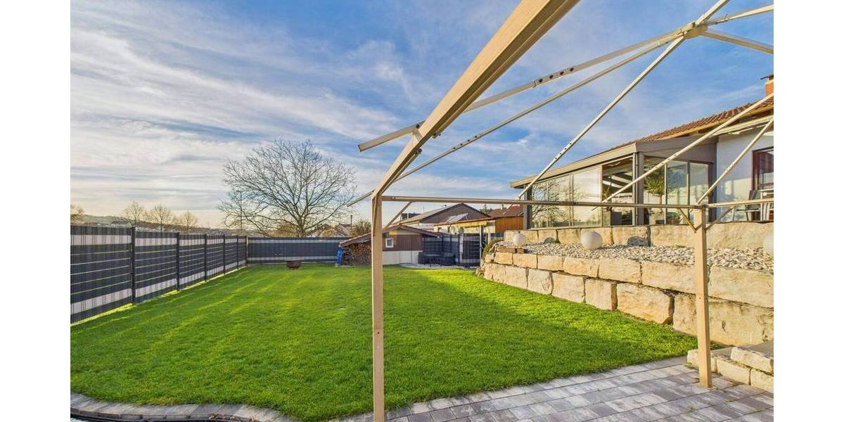 Bungalow Illingen - 6 Zimmer, 173 m&sup2;, 668.000&euro; | Angebot:26802560