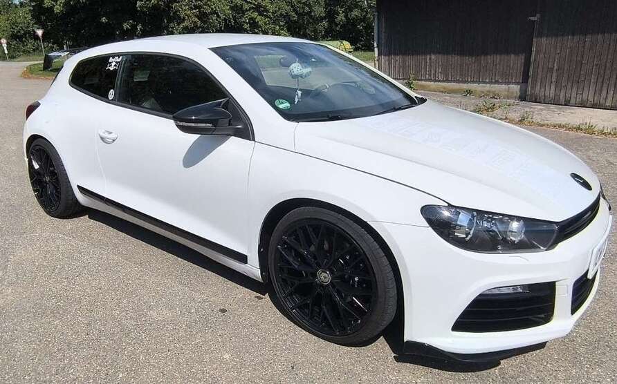 VW Scirocco 145.500 km 8.300 € Calw 75365
