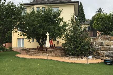 2 Familienhaus auf 1061 qm Grundstück 10 zimmer