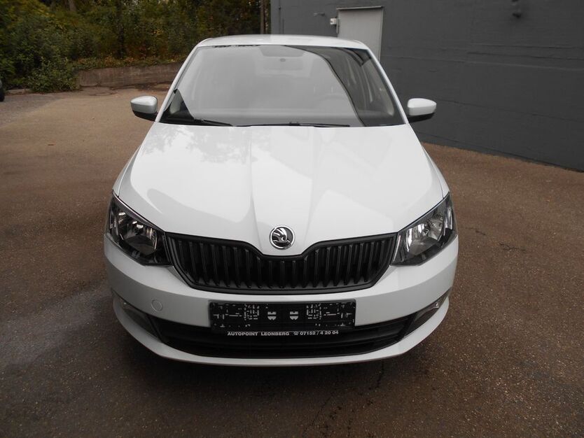 Skoda Fabia 18.500 km 11.490 € Leonberg 71229