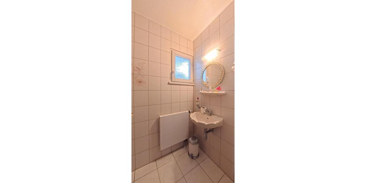 Erdgeschoßwohnung Weil der Stadt - 4.5 Zimmer, 169 m&sup2;, 1.860&euro; | Angebot:25809887