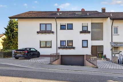 Haus Waldbronn / Busenbach Busenbach - 10 Zimmer, 313 m&sup2;, 890.000&euro; | Angebot:27707721