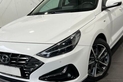 Hyundai i30 143.000 km 12.995 &euro; Bretten 75015
