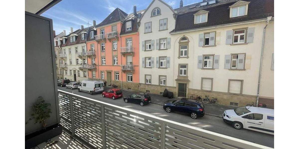 Etagenwohnung Karlsruhe Mühlburg - 2 Zimmer, 77 m&sup2;, 1.395&euro; | Angebot:25538712