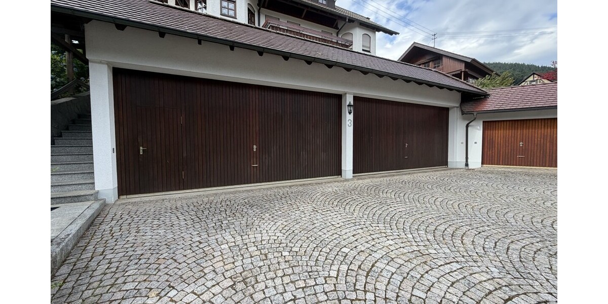 Platz und noch mehr Platz -Wohnen & Vermögen clever kombinieren - Zweifamilienhaus Höfen Höfen (Enz) | Angebot:27082704