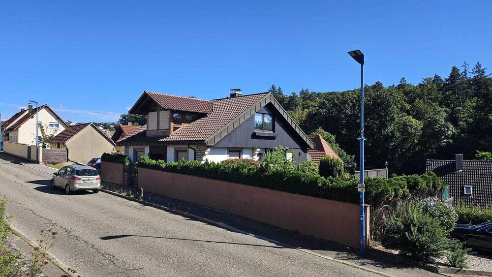 Einfamilienhaus Waldbronn-Busenbach Busenbach - 5 Zimmer, 143 m&sup2;, 430.000&euro; | Angebot:25748638