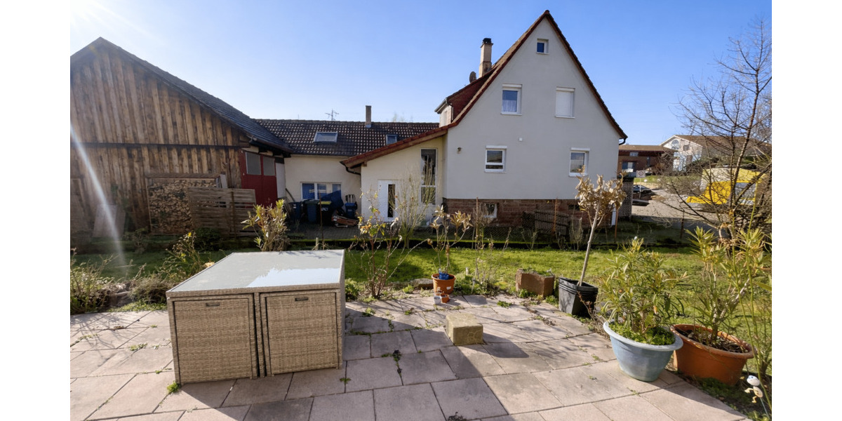 Mehrfamilienhaus, Wohnhaus Keltern- Ellmendingen Ellmendingen - 9 Zimmer, 260 m&sup2;, 549.000&euro; | Angebot:26545331