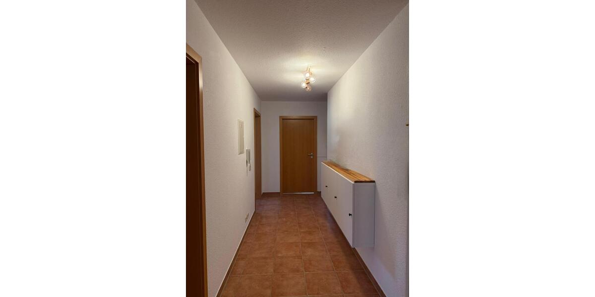 Großzügige 4-Zimmer-Wohnung mit Süd-Balkon und Ost-Terrasse 4 zimmer