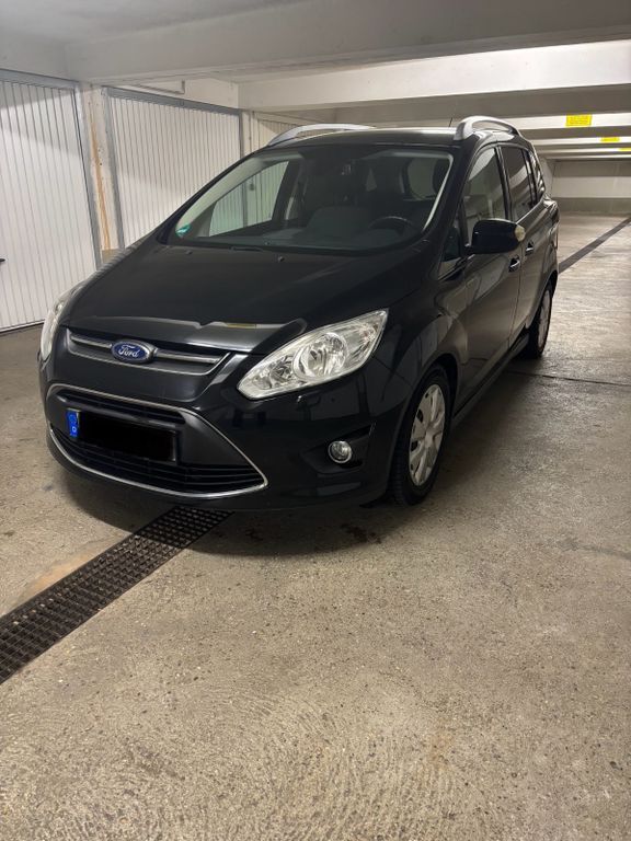 Ford C-Max 86.000 km 6.700 € Leonberg 71229