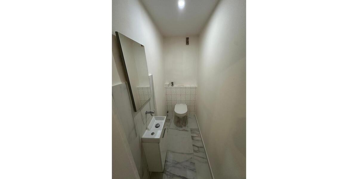 Renoviert & perfekt gelegen, 5 Zimmer auf 107 m² in Karlsruhe 5 zimmer