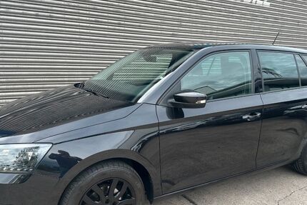 Skoda Fabia 125.986 km 8.300 &euro; Sindelfingen 71065