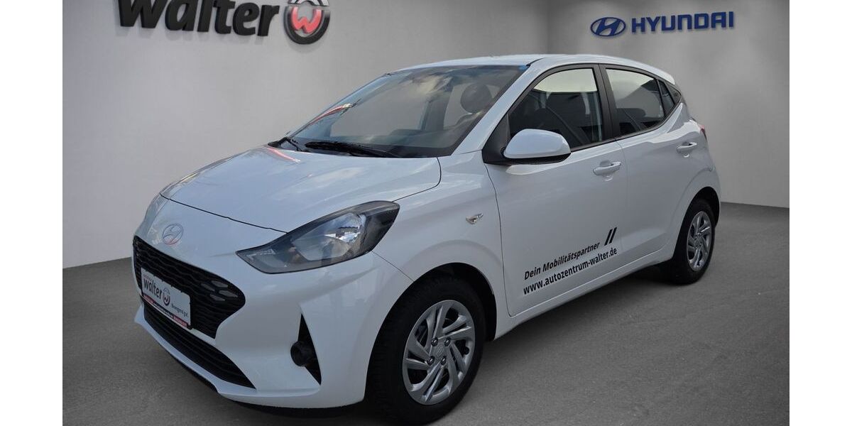 Hyundai i10 6.500 km 15.790 &euro; Pforzheim 75177