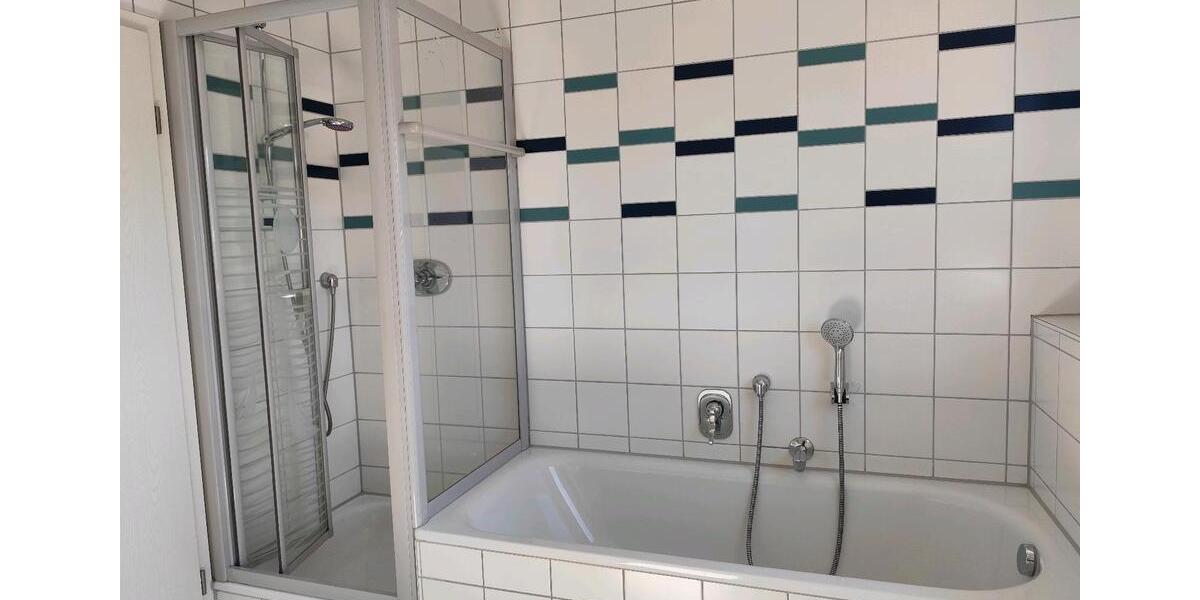 Dachgeschoßwohnung Neuenbürg - 2.5 Zimmer, 68 m&sup2;, 790&euro; | Angebot:26348666