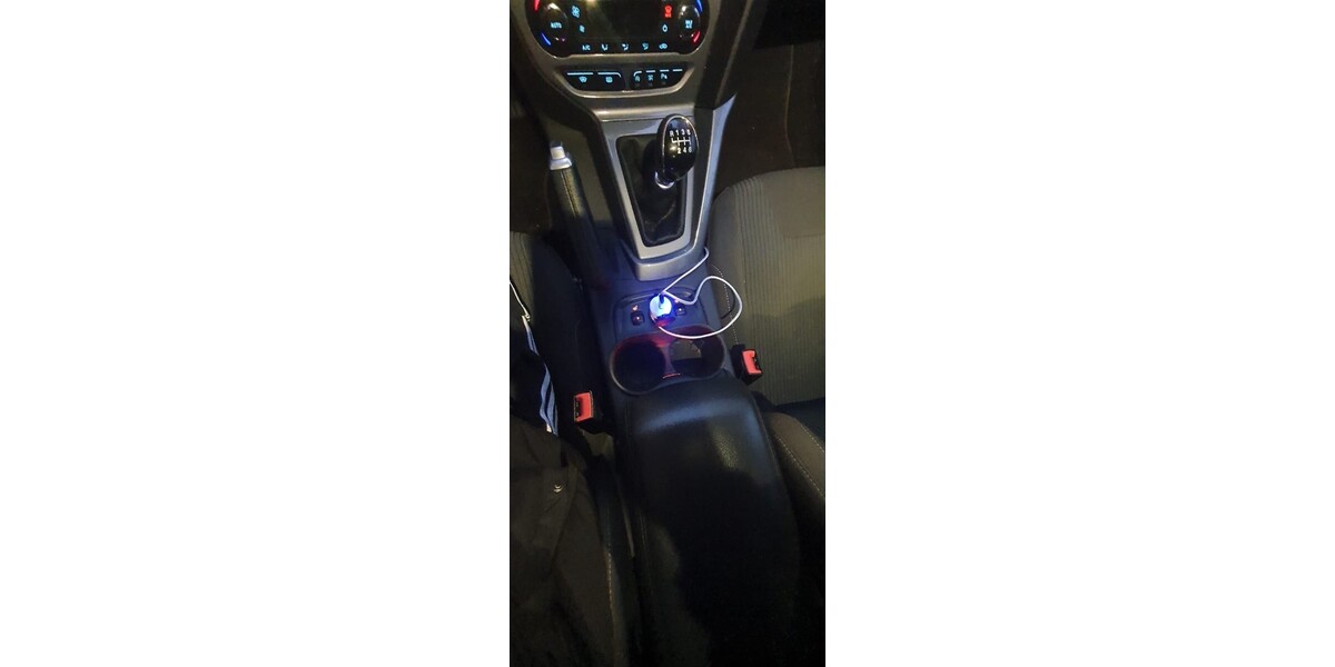 Ford Focus 224.500 km 4.100 &euro; Bruchsal 76646