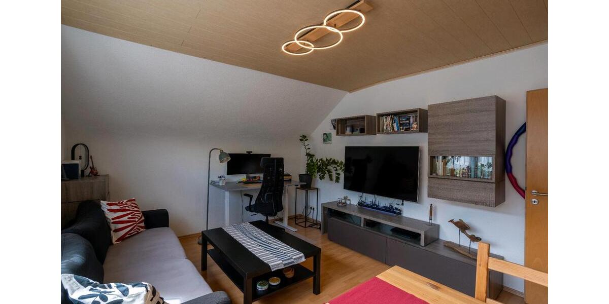 Dachgeschoßwohnung Karlsruhe Innenstadt-Ost - 3 Zimmer, 65 m&sup2;, 269.000&euro; | Angebot:24841717