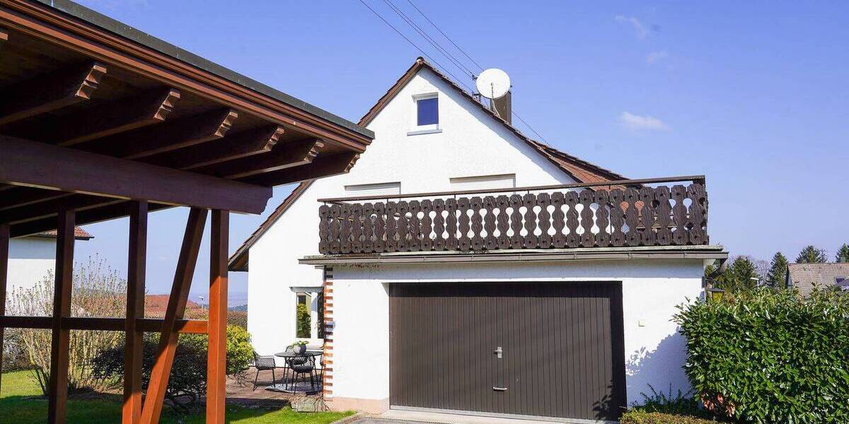 Mehrfamilienhaus, Wohnhaus Engelsbrand Grunbach - 7 Zimmer, 212 m&sup2;, 445.000&euro; | Angebot:25909412