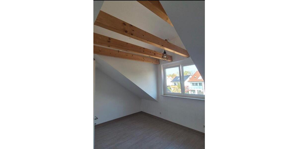 Reihenhaus Gerlingen - 6 Zimmer, 160 m&sup2;, 670.000&euro; | Angebot:26921858