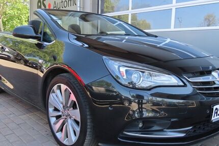 Opel Cascada 125.000 km 9.990 € Stuttgart 70329