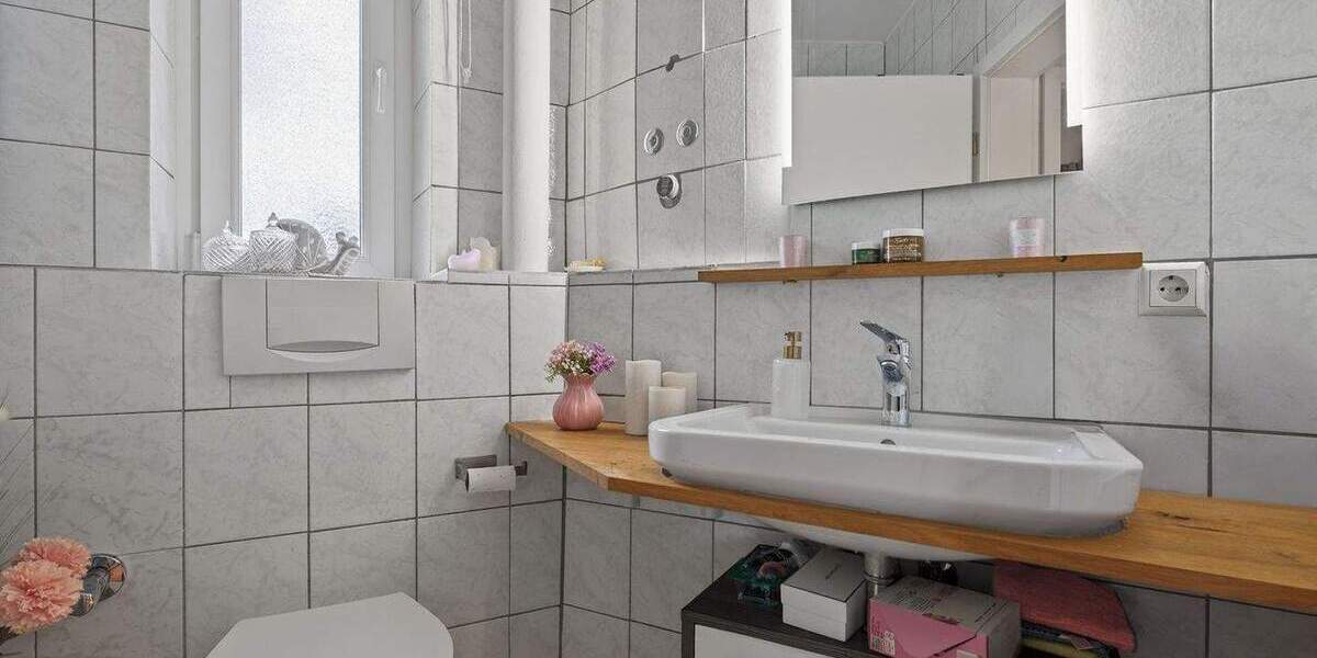 Etagenwohnung Karlsruhe Mühlburg - 2 Zimmer, 60 m&sup2;, 219.000&euro; | Angebot:25728709