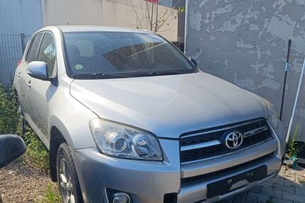 Toyota RAV 4 130.000 km 3.600 &euro; Malsch 76316
