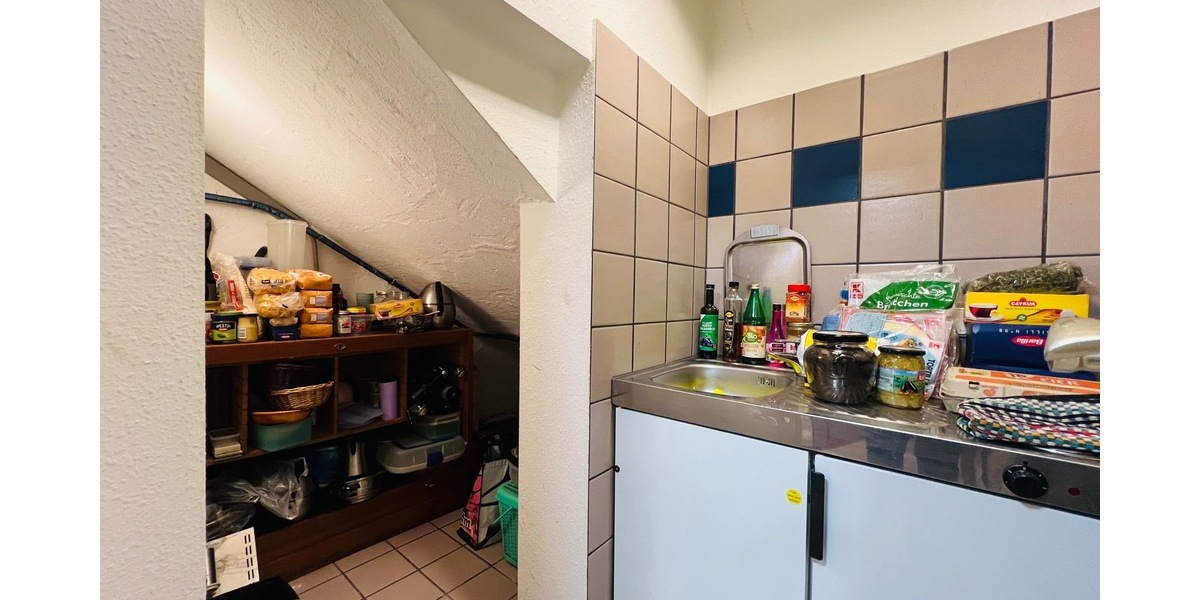 Ehem. Kirche mit Charakter − vielseitig nutzbares Gebäude für Wohn- und Gewerbezwecke 4.5 zimmer