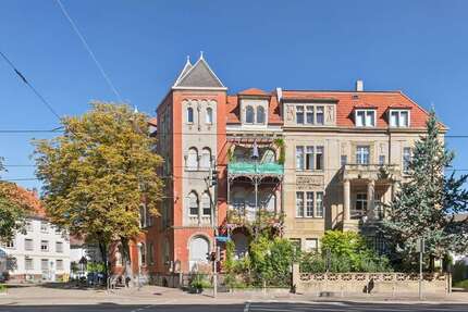 Haus zum Kaufen in Karlsruhe 2.480.000 € 720 m² 26 zimmer