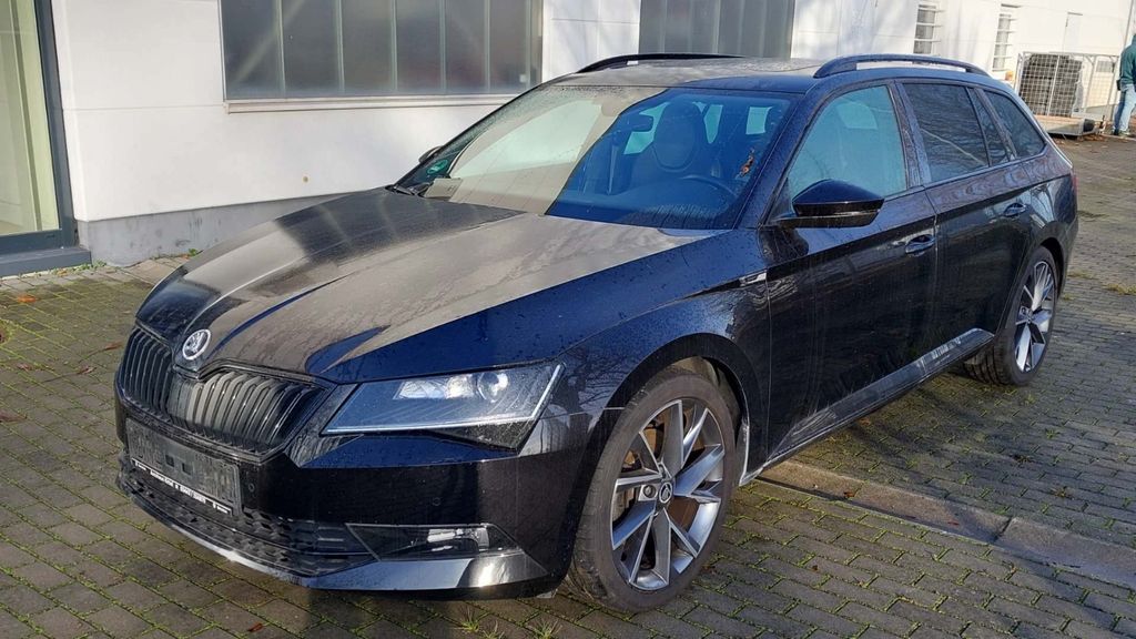 Skoda Superb 123.000 km 22.999 &euro; Sindelfingen 71069