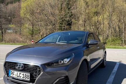 Hyundai i30 63.000 km 16.990 &euro; Neuenbürg 75305