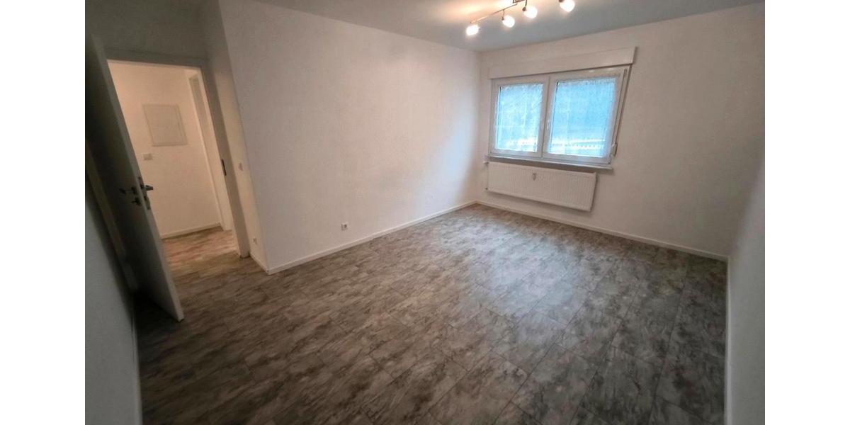 Erdgeschoßwohnung Malsch - 2 Zimmer, 60 m&sup2;, 1.050&euro; | Angebot:25824859