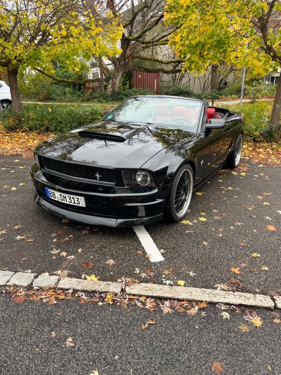 Ford Mustang 168.559 km 18.000 € Sindelfingen 71065