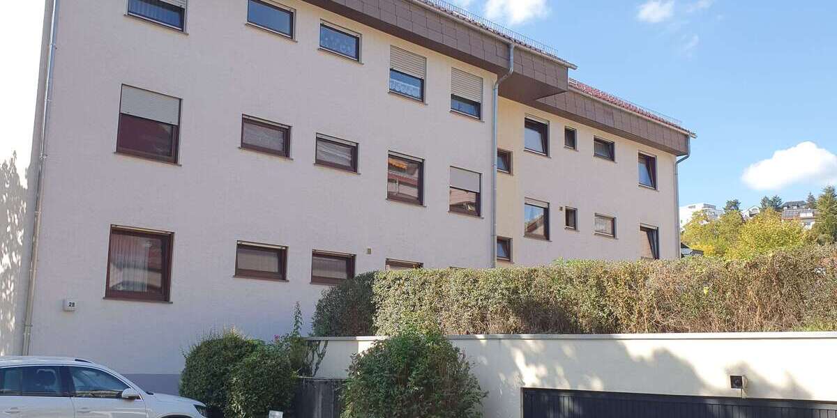 Etagenwohnung Pforzheim Nordstadt - 3 Zimmer, 88 m&sup2;, 269.000&euro; | Angebot:27571681