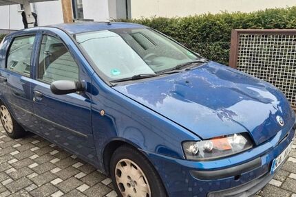 Fiat Punto 92.500 km 1.290 &euro; Karlsbad 76307