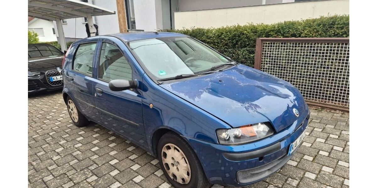 Fiat Punto 92.500 km 1.290 &euro; Karlsbad 76307