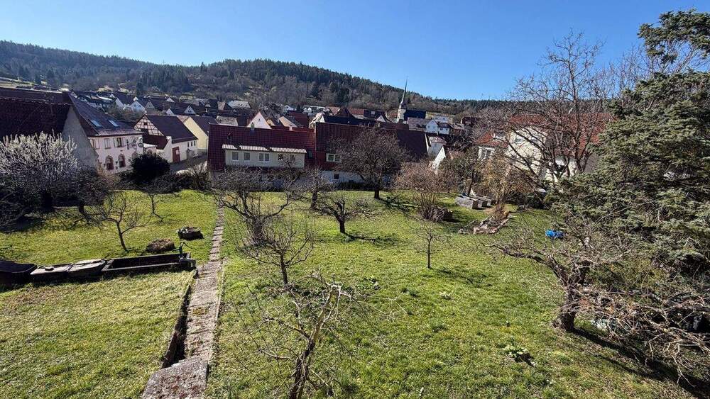 Mehrfamilienhaus, Wohnhaus Weil der Stadt Münklingen - 9 Zimmer, 189 m&sup2;, 739.000&euro; | Angebot:25737013