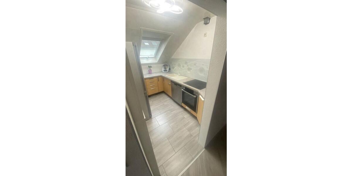 Dachgeschoßwohnung Bretten - 3.5 Zimmer, 100 m&sup2;, 299.000&euro; | Angebot:26521272