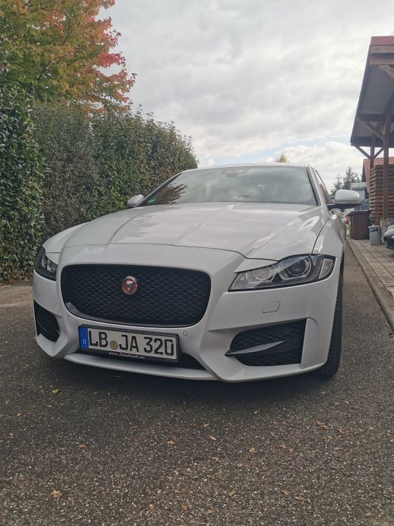 Jaguar XF 89.000 km 23.700 € Sachsenheim 74343