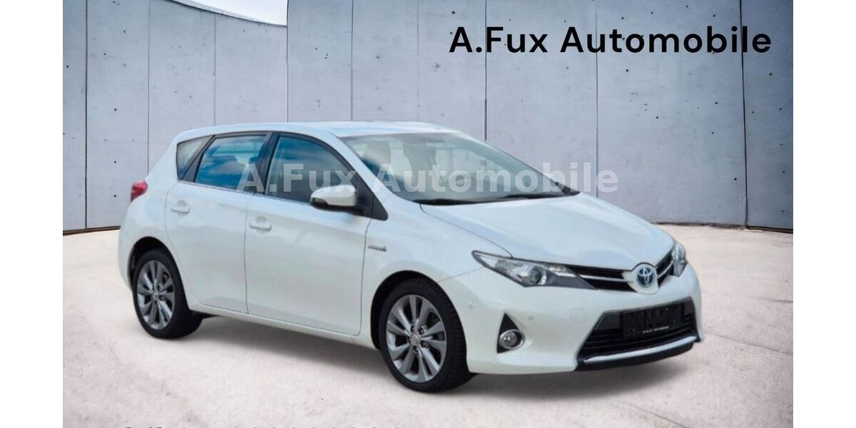 Toyota Auris 95.400 km 12.599 &euro; Birkenfeld bei Pforzheim 75217