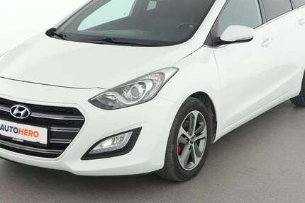 Hyundai i30 60.554 km 10.480 € Stuttgart 70195